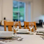 Semesterbostad 3 Bed In Penrith Oc-sz247 *